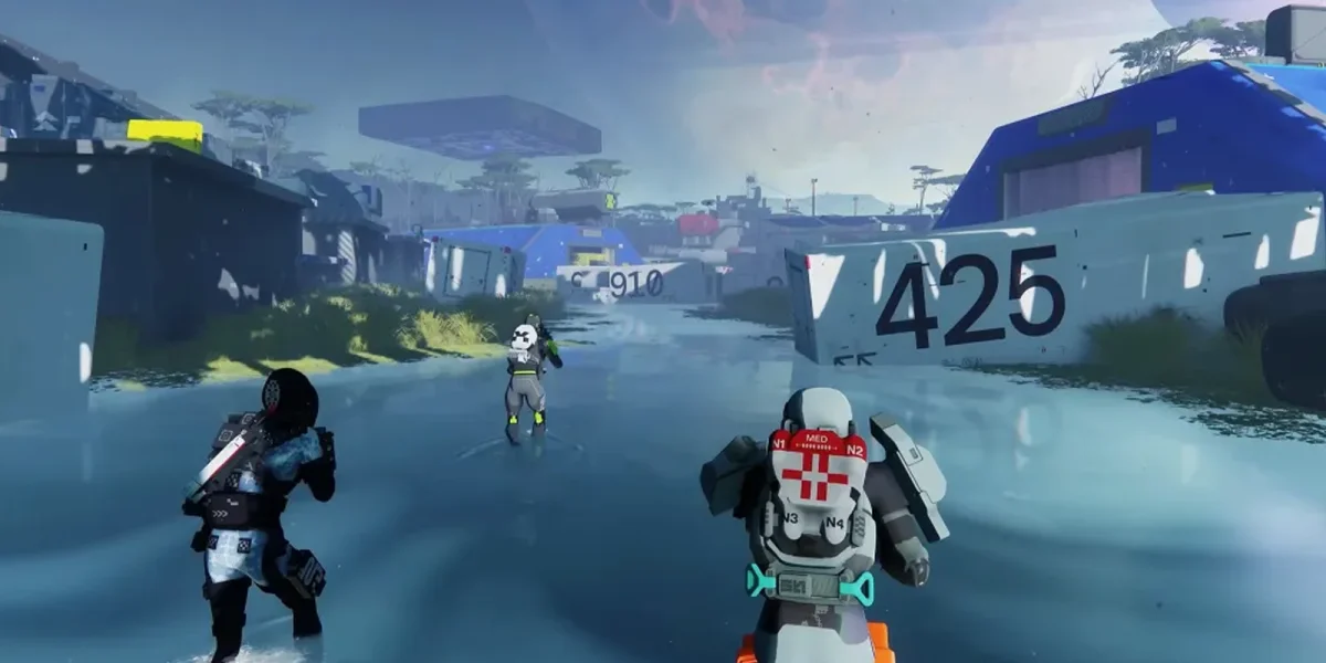 Marathon squad of three Runners coordinating contracts in Tau Ceti IV